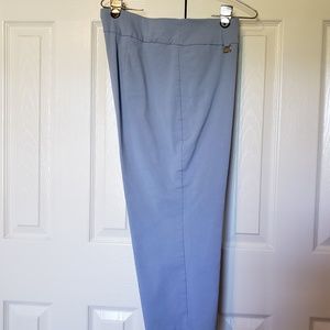 Very Nice NWOT Lt Blue Alfani Dress Capris SZ 16W